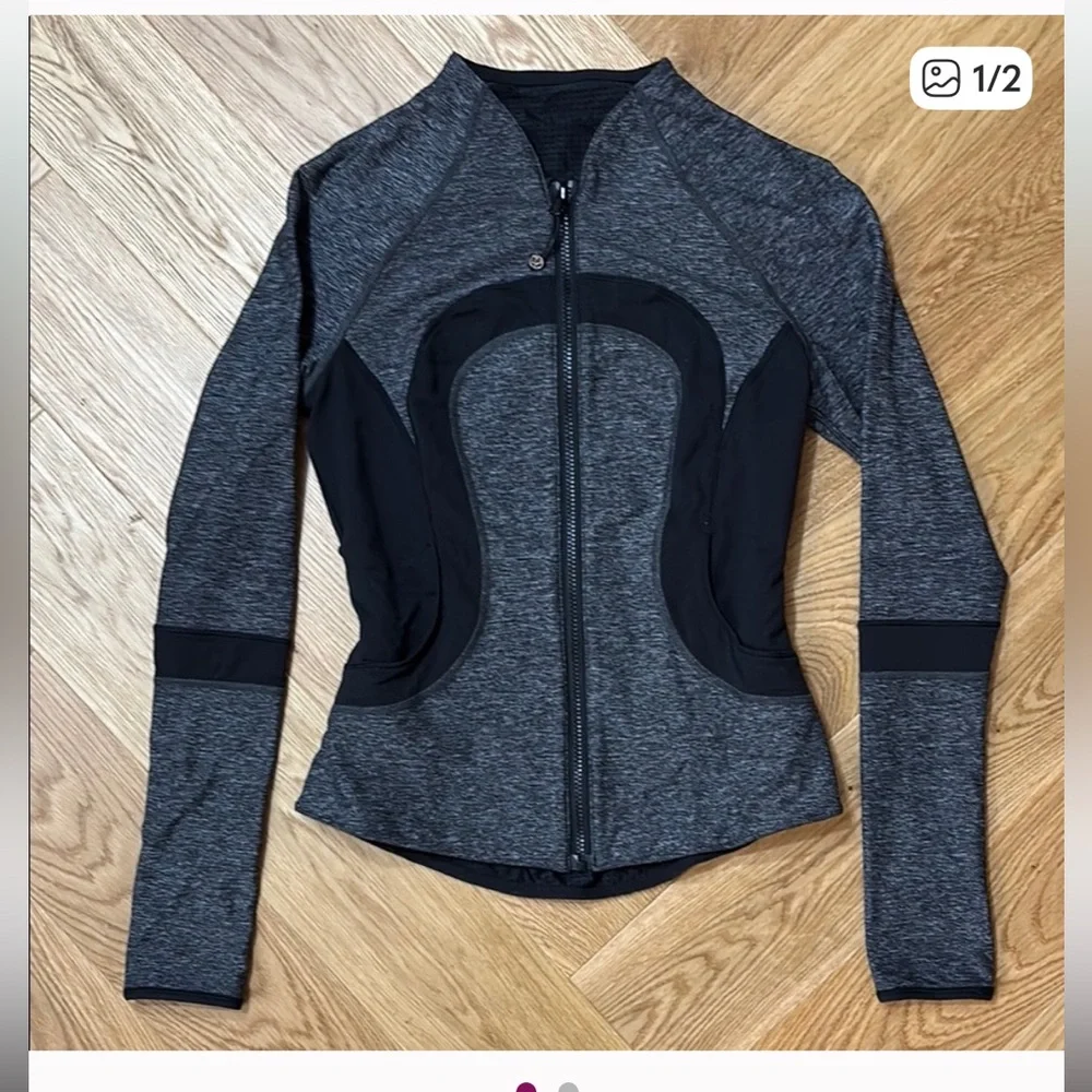 Lululemon reversible bliss jacket Women's Gray and Black Size:S - Picture 10 of 14